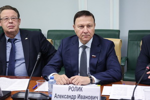 Совещание Комитета по федеративному устройству, региональной политике, МСУ и делам Севера «Проблемы импортозамещения и наращивание отечественного промышленного производства лифтов»