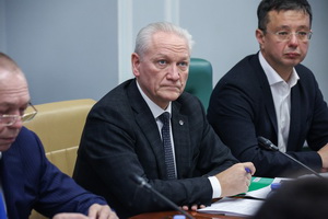 Совещание Комитета по федеративному устройству, региональной политике, МСУ и делам Севера «Проблемы импортозамещения и наращивание отечественного промышленного производства лифтов»